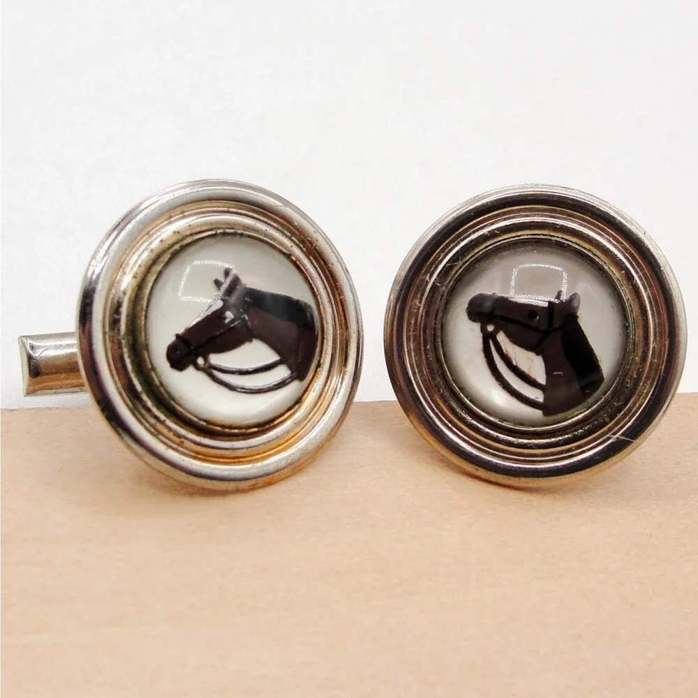 Vintage Silver Reverse Painted Intaglio Glass Horse Head Equestrian Cufflinks